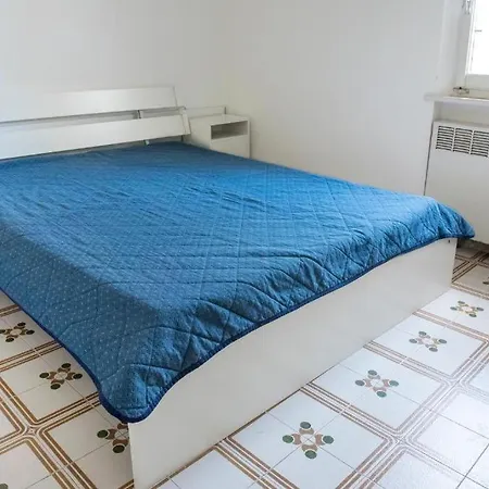 M224 - Marcelli, Trilocale Con Giardino A 150mt Dal Mare * Marcelli